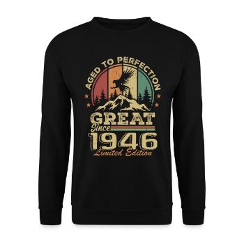 Jahrgang 1946 Geburtstag - 1946 Retro Geschenkidee - Unisex Pullover - Schwarz - Vorne - Alina (178cm) & Michal (187cm)