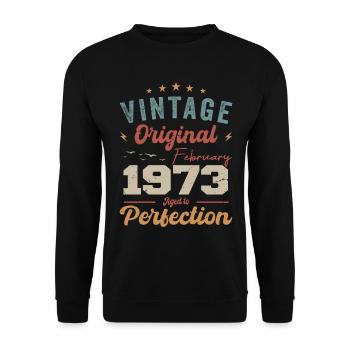 Geboren im Februar 1973 vintage 1973 Geburtstag - Unisex Pullover - Schwarz - Vorne - Alina (178cm) & Michal (187cm)