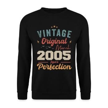 March 2005 Vintage Born Vintage Birthday - Unisex Sweatshirt - black - Front - Alina (178cm) & Michal (187cm)