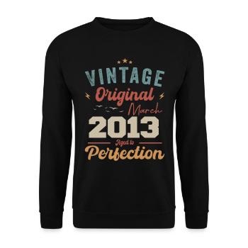 März 2013 Jahrgang geboren Vintage Geburtstag - Unisex Pullover - Schwarz - Vorne - Alina (178cm) & Michal (187cm)