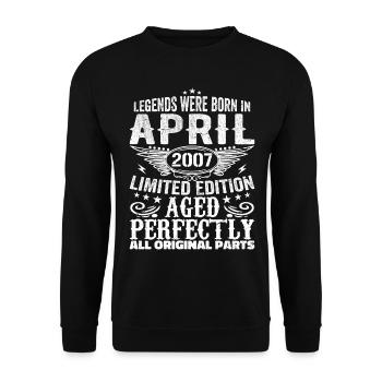 Cadeau d’anniversaire Vintage avril 2007 - Sweat-shirt Unisexe - noir - Devant - Alina (178cm) & Michal (187cm)