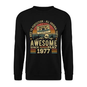 Mai 1977 Anniversaire Mai 1977 Cadeau 1977 Retro - Sweat-shirt Unisexe - noir - Devant - Alina (178cm) & Michal (187cm)