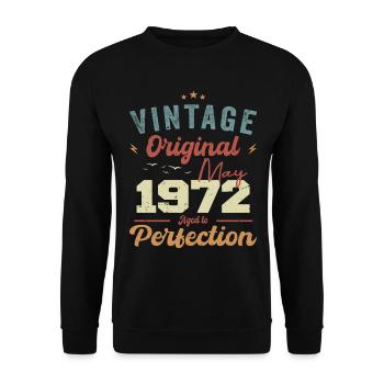 Mai 1972 Geburtstag Mai 1972 Geschenk Mai 1972 - Unisex Pullover - Schwarz - Vorne - Alina (178cm) & Michal (187cm)