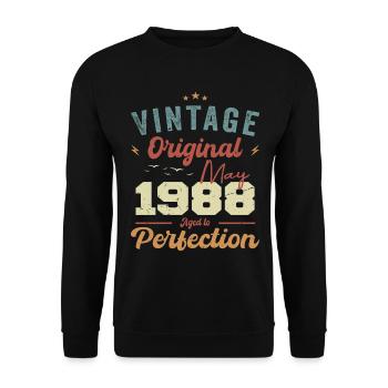 Mai 1988 Geburtstag Mai 1988 Geschenk Mai 1988 - Unisex Pullover - Schwarz - Vorne - Alina (178cm) & Michal (187cm)