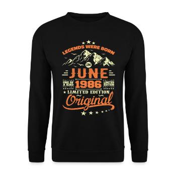 June 1986 Original Born June 1986 Birthday - Unisex Sweatshirt - black - Front - Alina (178cm) & Michal (187cm)