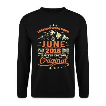 June 2016 Original Born In June 2016 Birthday - Unisex Sweatshirt - black - Front - Alina (178cm) & Michal (187cm)