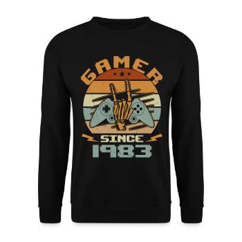 Gamer Since 1983 - Gaming Birthday Gift 1983 - Unisex Sweatshirt - black - Front - Alina (178cm) & Michal (187cm)