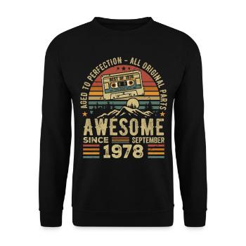 September 1978 Birthday Gift September 1978 - Unisex Sweatshirt - black - Front - Alina (178cm) & Michal (187cm)