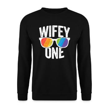 Wifey One Lesbian Pride CHEMISE Couple De Mariée LGBT - Sweat-shirt Unisexe - noir - Devant - Alina (178cm) & Michal (187cm)