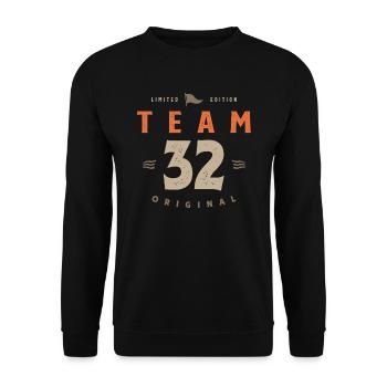 32nd Birthday Team 32 Years Old - Unisex Sweatshirt - black - Front - Alina (178cm) & Michal (187cm)
