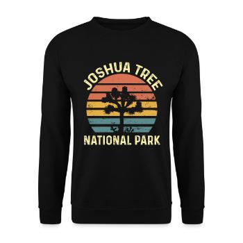 California National Park Joshua Tree Souvenir Wall - Unisex Sweatshirt - black - Front - Alina (178cm) & Michal (187cm)
