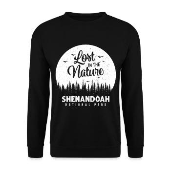 Shenandoah National Park Nature Souvenir Virginia B - Unisex Sweatshirt - black - Front - Alina (178cm) & Michal (187cm)