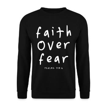 Glaube statt Angst – Psalm 118,6 Christliches Zitat - Unisex Pullover - Schwarz - Vorne - Alina (178cm) & Michal (187cm)