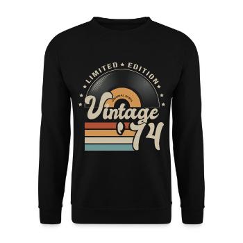 Vintage Vinyl 1974 Birthday Gift 49 Years - Unisex Sweatshirt - black - Front - Alina (178cm) & Michal (187cm)