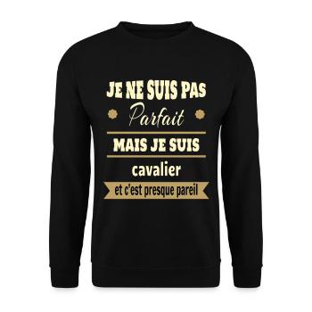 Cadeau pas parfait mais cavalier cheval - Sweat-shirt Unisexe - noir - Devant - Alina (178cm) & Michal (187cm)