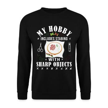 La couture croisée, mon passe-temps est la couture - Sweat-shirt Unisexe - noir - Devant - Alina (178cm) & Michal (187cm)