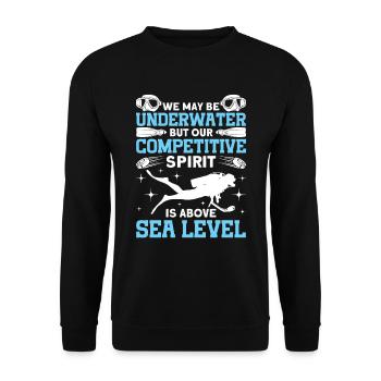 The competition sprint is located above the - Unisex Sweatshirt - black - Front - Alina (178cm) & Michal (187cm)