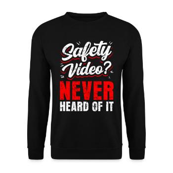 Ich habe das Sicherheitsvideo gesehen - Unisex Pullover - Schwarz - Vorne - Alina (178cm) & Michal (187cm)