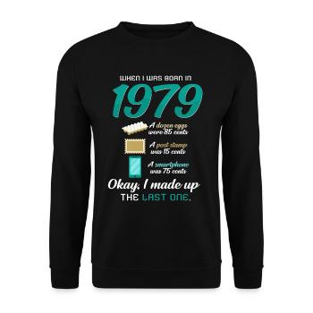 Geboren in 1979 - Unisex Pullover - Schwarz - Vorne - Alina (178cm) & Michal (187cm)