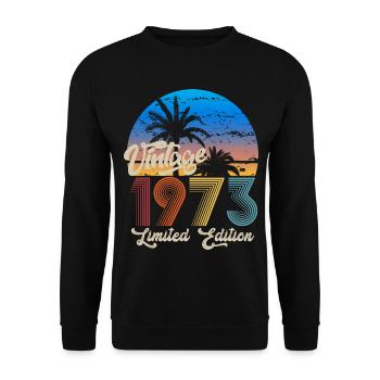 Round Birthday Vintage 1973 Gift - Unisex Sweatshirt - black - Front - Alina (178cm) & Michal (187cm)