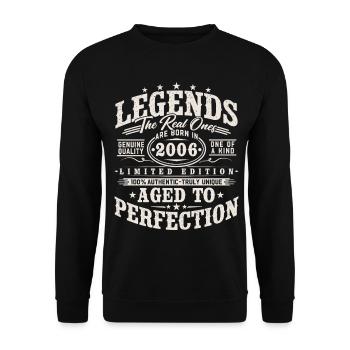 2006 Vintage Vintage Birthday Gift Retro - Unisex Sweatshirt - black - Front - Alina (178cm) & Michal (187cm)
