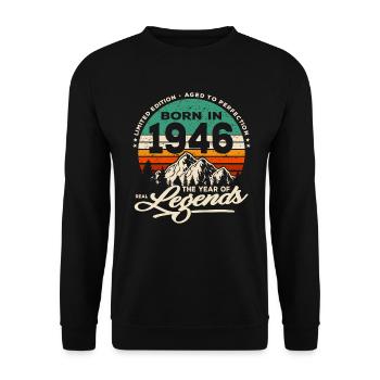 Legends are born in 1946 - Unisex Sweatshirt - black - Front - Alina (178cm) & Michal (187cm)