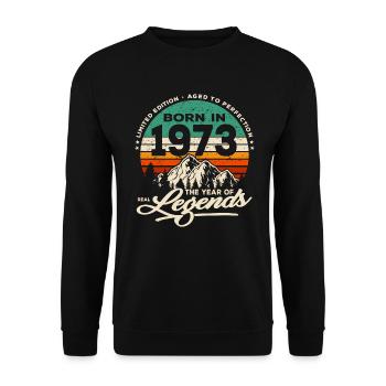 Legenden werden 1973 geboren - Unisex Pullover - Schwarz - Vorne - Alina (178cm) & Michal (187cm)
