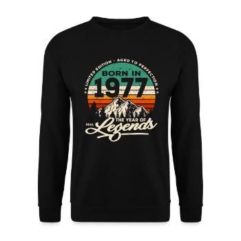 Legenden werden 1977 geboren - Unisex Pullover - Schwarz - Vorne - Alina (178cm) & Michal (187cm)