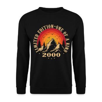Vintage 2000 Retro 2000 Birthday Gift 2000 - Unisex Sweatshirt - black - Front - Alina (178cm) & Michal (187cm)