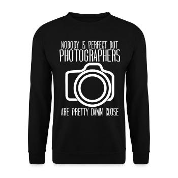 Camera Photographer Photos Photograph - Unisex Sweatshirt - black - Front - Alina (178cm) & Michal (187cm)