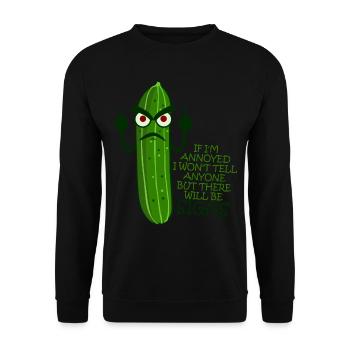 Grumpy Cucumber Middle Finger - Unisex Pullover - Schwarz - Vorne - Alina (178cm) & Michal (187cm)