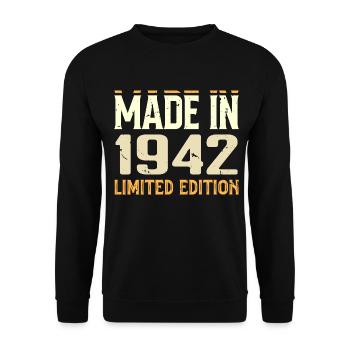 Awesome 1942 Anniversary Gift From 1942 Retro - Unisex Sweatshirt - black - Front - Alina (178cm) & Michal (187cm)