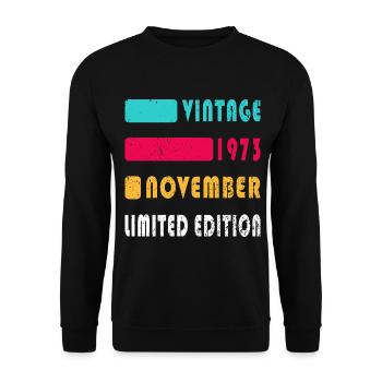 Novembre 1973 Vintage anniversaire Vintage cadeau - Sweat-shirt Unisexe - noir - Devant - Alina (178cm) & Michal (187cm)