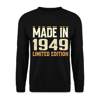 Awesome 1949 Anniversary Gift Since 1949 Retro - Unisex Sweatshirt - black - Front - Alina (178cm) & Michal (187cm)