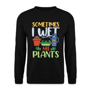 SOMETIMES I WET MY PLANTS - Unisex Pullover - Schwarz - Vorne - Alina (178cm) & Michal (187cm)