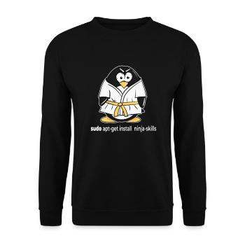 Linux Pinguin installiert seine Ninja Skills mit - Unisex Pullover - Schwarz - Vorne - Alina (178cm) & Michal (187cm)