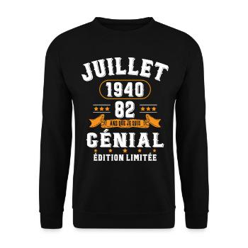 82 Ans Anniversaire Vintage Né(e) en Juillet 1940 - Sweat-shirt Unisexe - noir - Devant - Alina (178cm) & Michal (187cm)
