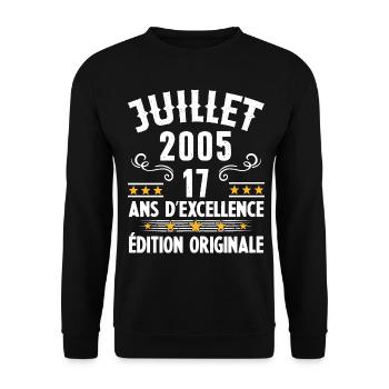 17 Ans Anniversaire Vintage Né(e) en Juillet 2005 - Sweat-shirt Unisexe - noir - Devant - Alina (178cm) & Michal (187cm)