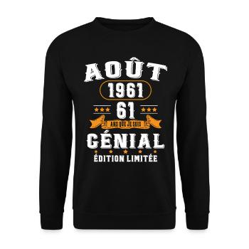 61 Ans Anniversaire Vintage Né(e) en Août 1961 - Sweat-shirt Unisexe - noir - Devant - Alina (178cm) & Michal (187cm)