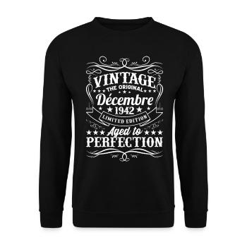 Vintage Flourish Cadeau Anniversaire Décembre 1942 - Sweat-shirt Unisexe - noir - Devant - Alina (178cm) & Michal (187cm)