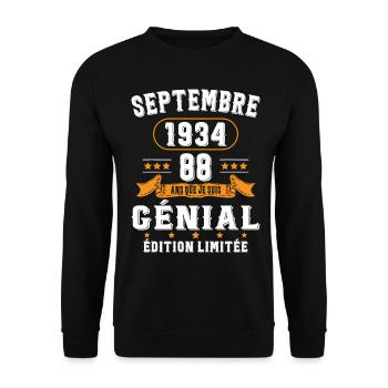 88 Ans Anniversaire Vintage Né(e) Septembre 1934 - Sweat-shirt Unisexe - noir - Devant - Alina (178cm) & Michal (187cm)
