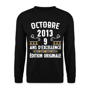 9 Ans Anniversaire Vintage Né(e) en Octobre 2013 - Sweat-shirt Unisexe - noir - Devant - Alina (178cm) & Michal (187cm)