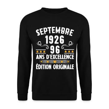 96 Ans Anniversaire Vintage Né(e) Septembre 1926 - Sweat-shirt Unisexe - noir - Devant - Alina (178cm) & Michal (187cm)