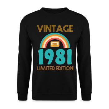 T-shirt né en 1981 - Sweat-shirt Unisexe - noir - Devant - Alina (178cm) & Michal (187cm)