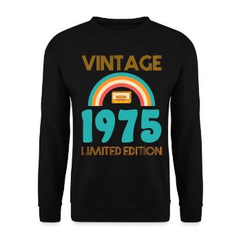 Jahrgang 1975 T-Shirt - Unisex Pullover - Schwarz - Vorne - Alina (178cm) & Michal (187cm)