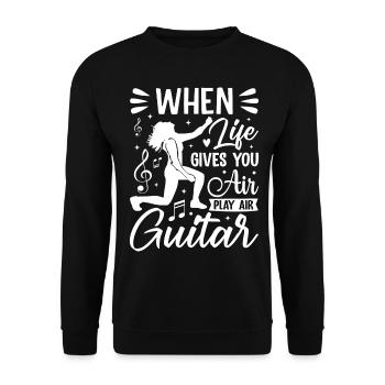 Wenn das Leben dir Luft gibt, spiel Luftgitarre Lu - Unisex Pullover - Schwarz - Vorne - Alina (178cm) & Michal (187cm)