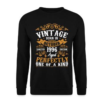 1996 Retro 1996 Octobre Anniversaire Octobre 1996 - Sweat-shirt Unisexe - noir - Devant - Alina (178cm) & Michal (187cm)