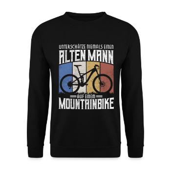 UNTERSCHÄTZE NIEMALS ALTEN MANN MOUNTAINBIKE MTB - Unisex Pullover - Schwarz - Vorne - Alina (178cm) & Michal (187cm)
