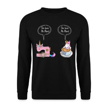Nähmaschine Sew Lovers Coffee Lover She Loves Me - Unisex Pullover - Schwarz - Vorne - Alina (178cm) & Michal (187cm)