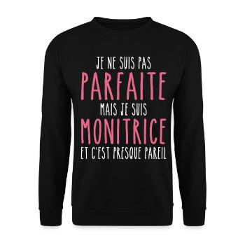 Nicht perfekt, aber ich bin ein Monitor - Unisex Pullover - Schwarz - Vorne - Alina (178cm) & Michal (187cm)